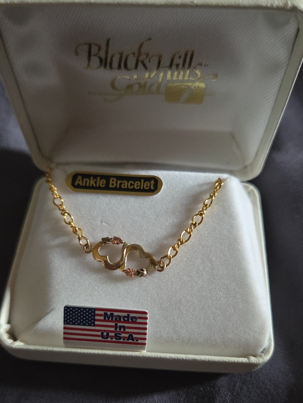 Black Hills Gold Double Heart Anklet Bracelet in Gold